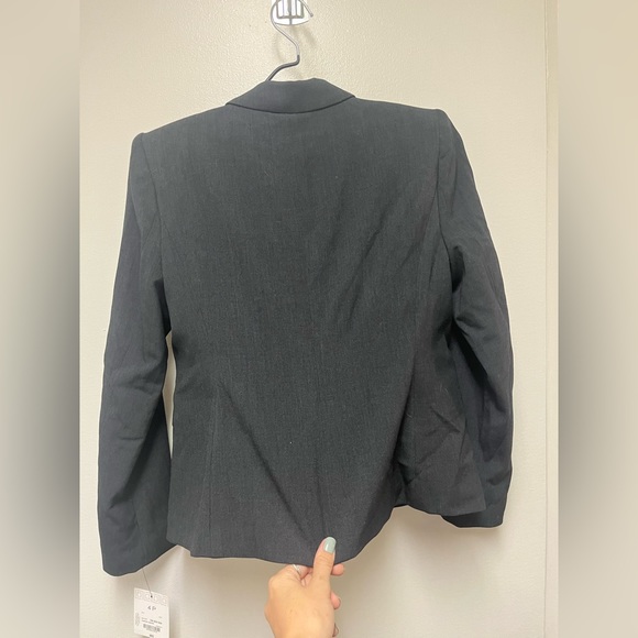 NWT Liz Claiborne Women’s Charcoal Blazer 4P - Picture 6 of 7